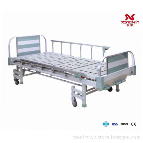 Medical Manual Crank Hospital Bed (YXZ-C-035)